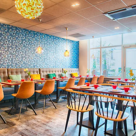 Hotel Leonardo Center 4*