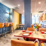 Hotel Leonardo Boutique Vondelpark 4*