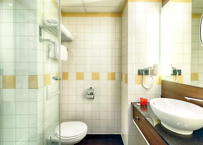 Hotel Leonardo Boutique Vondelpark 4*