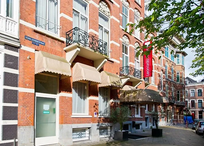 Leonardo Center Hotel