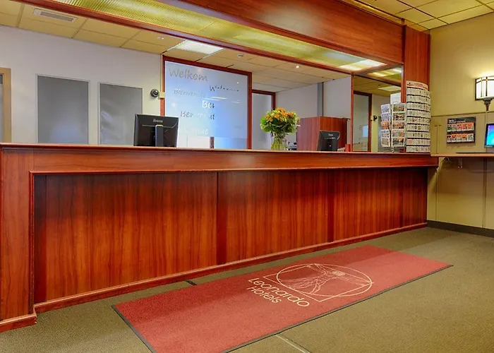 Leonardo Center Hotel