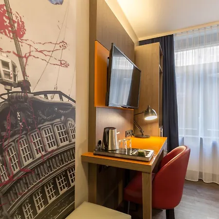 Leonardo Boutique Vondelpark 4*