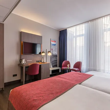 Hotell Leonardo Center 4*